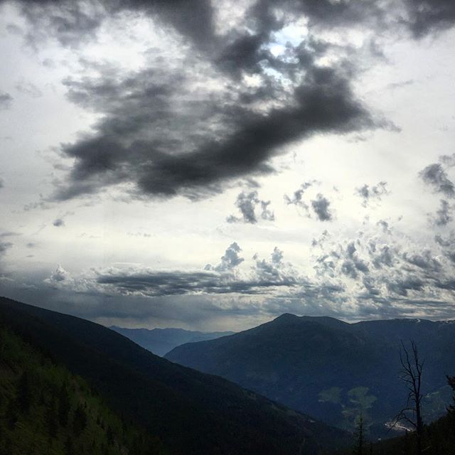 Storm clouds brewing but we got home before the rain. 
#panoramabc #invermere #radiumhotsprings #columbiavalley