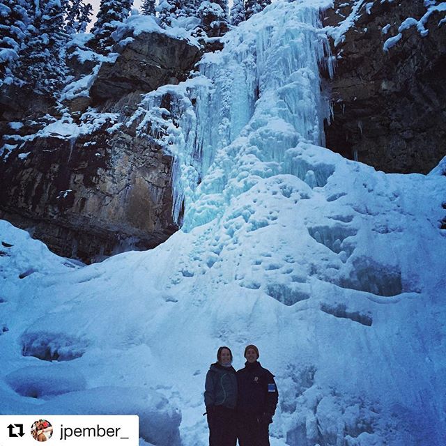 #Repost @jpember_ with @repostapp
・・・
Chasing waterfalls in -30 degrees ❄ #snowmobiling #tobycreekadventures #giantpopsicle #booboo