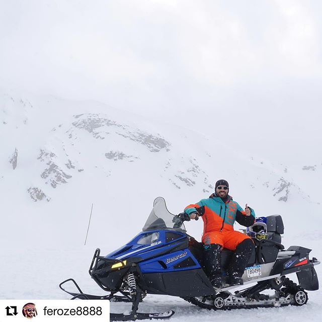 #Repost @feroze8888 ・・・
Reminiscing the good times from April 1,2017 a much needed vacation in the great outdoors of #invermere #bc had a great time @tobycreekadv #snowmobile another ✔️ of the bucket list #canada???????? #canada150