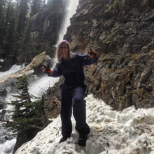 We are very pleased to welcome Kim Feaster to the #TobyCreekAdventures team. Kim is taking on the demanding role as our Banff Marketing and Sales Rep and will also be an interpretive Guide / Driver bringing our guests through Kootenay National Park from Banff.  Kim will be our key liaison person working closely with Banff and Canmore hotel front desk staff, concierges and group events coordinators to provide our tours for visitors to the #CanadianRockies.