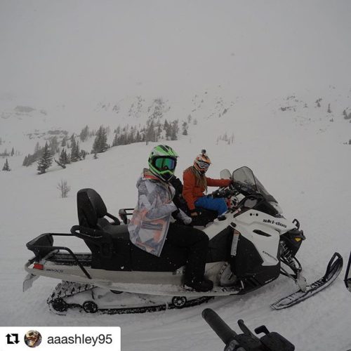 #Repost from @aaashley95 ・・・ Awesome day snowmobiling with these legends …