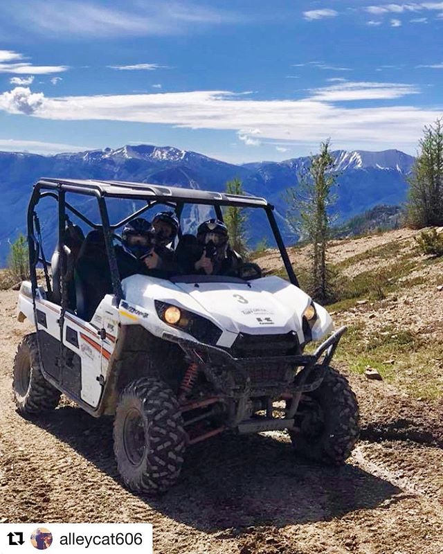 #Repost from @alleycat606 ・・・
I love being Canadian. #purcellmountains #tobycreekadventures #beautifulbritishcolumbia #canadiansummers #mountainlife #workhardplayharder