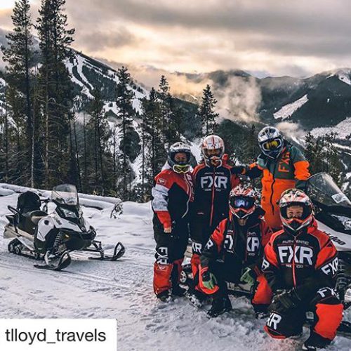 #Repost from @tlloyd_travels ・・・ This time last year the lampy …