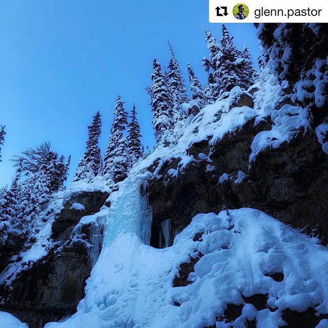 #Repost from @glenn.pastor
・・・
•
chasing frozen waterfalls ????
•
•
•
#explorerockies #explorebc #panorama #tobycreekadventures #exploremore #getoutside #frozenwaterfall #whysocold #tbt