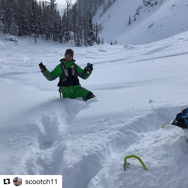 #Repost from @scootch11 ・・・
Well did some exploring this past weekend! Experienced some different riding area’s that definitely challenged my riding capabilities! Makes for a pretty awesome time considering there was just 2 of us #tobycreekadventures #freshpow #familytrip