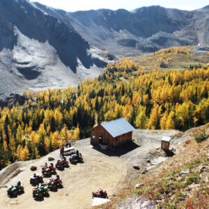 Paradise Alpine Cabin with ATV & SXS during larch season